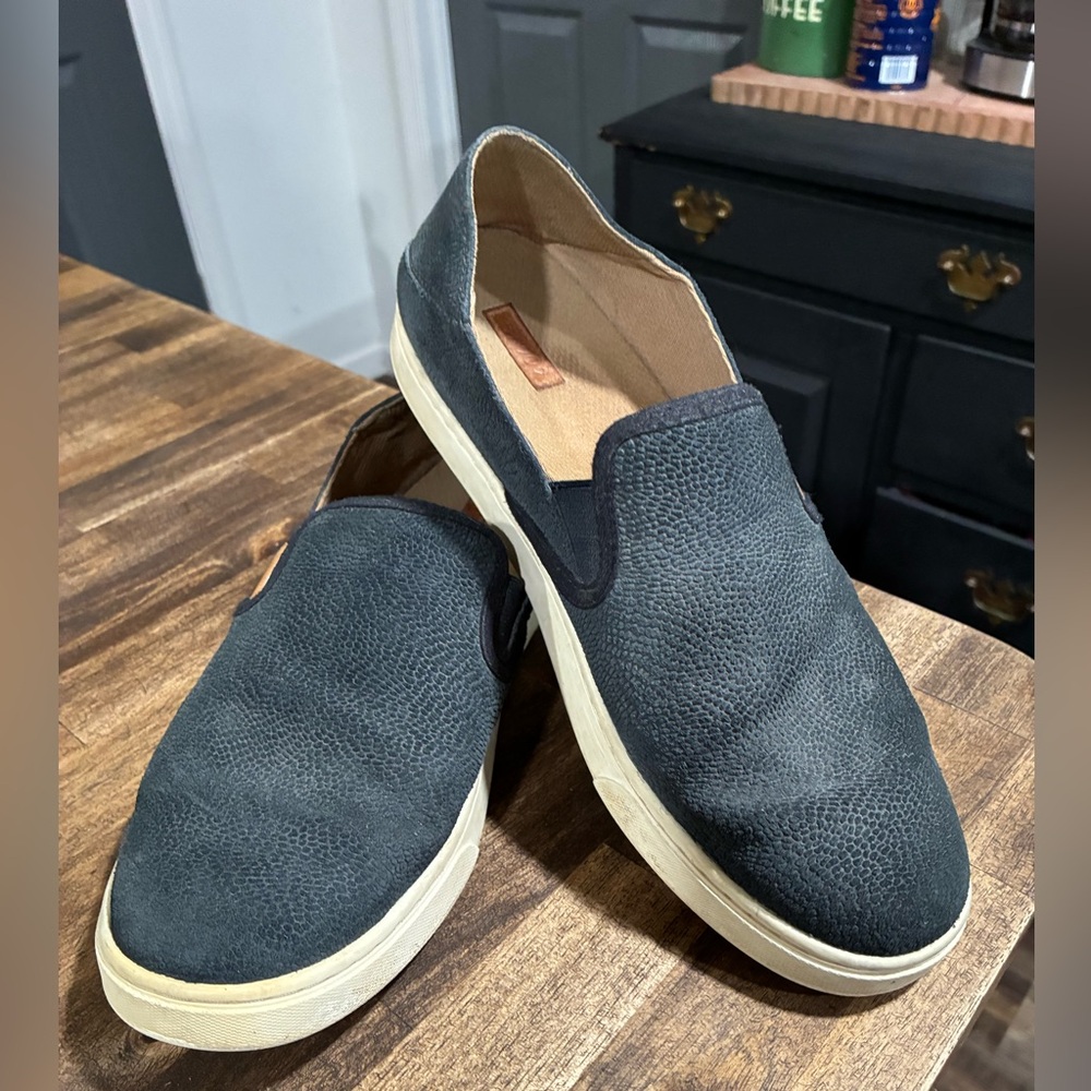 Olukai Pehuea Leather Slip On Shoe